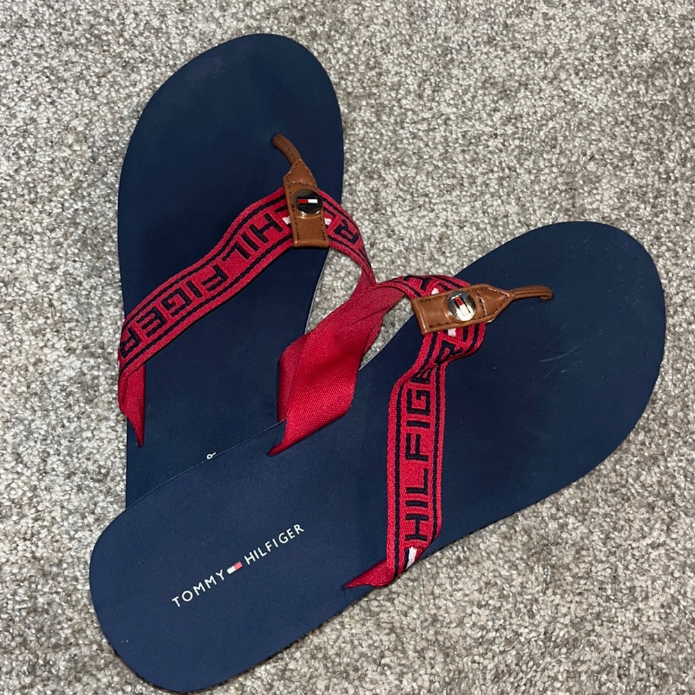 Tommy Hilfiger Shoes | Tommy Hifiger Catee Flip Flops Size 8 | Color: Blue/Red